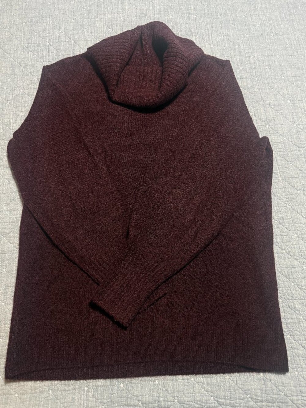 Banana Republic Women's Burgundy Cowl Neck Sweater Sz M
